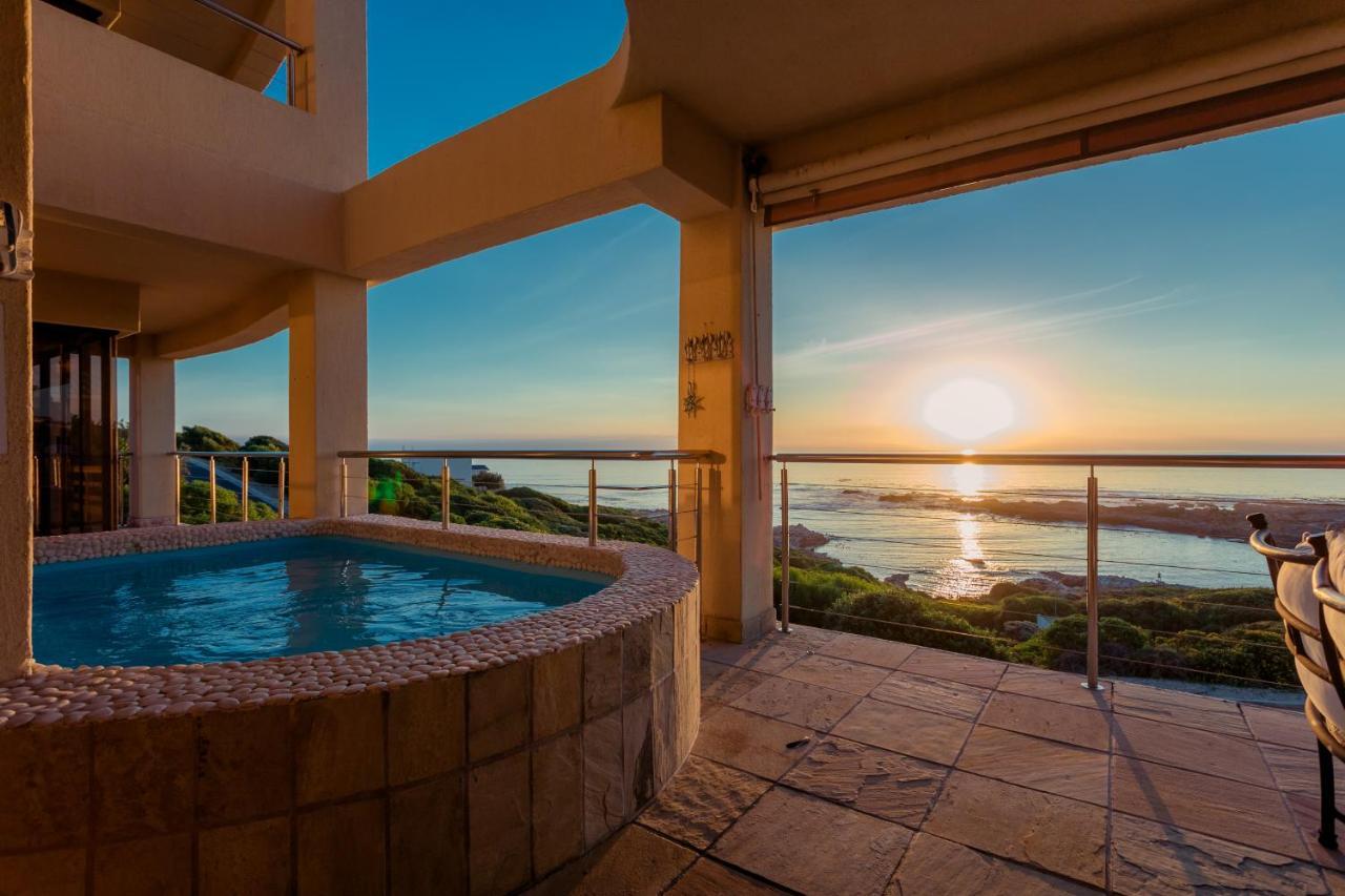 Whale Waters Self Catering Gansbaai Apartment De Kelders Exterior foto