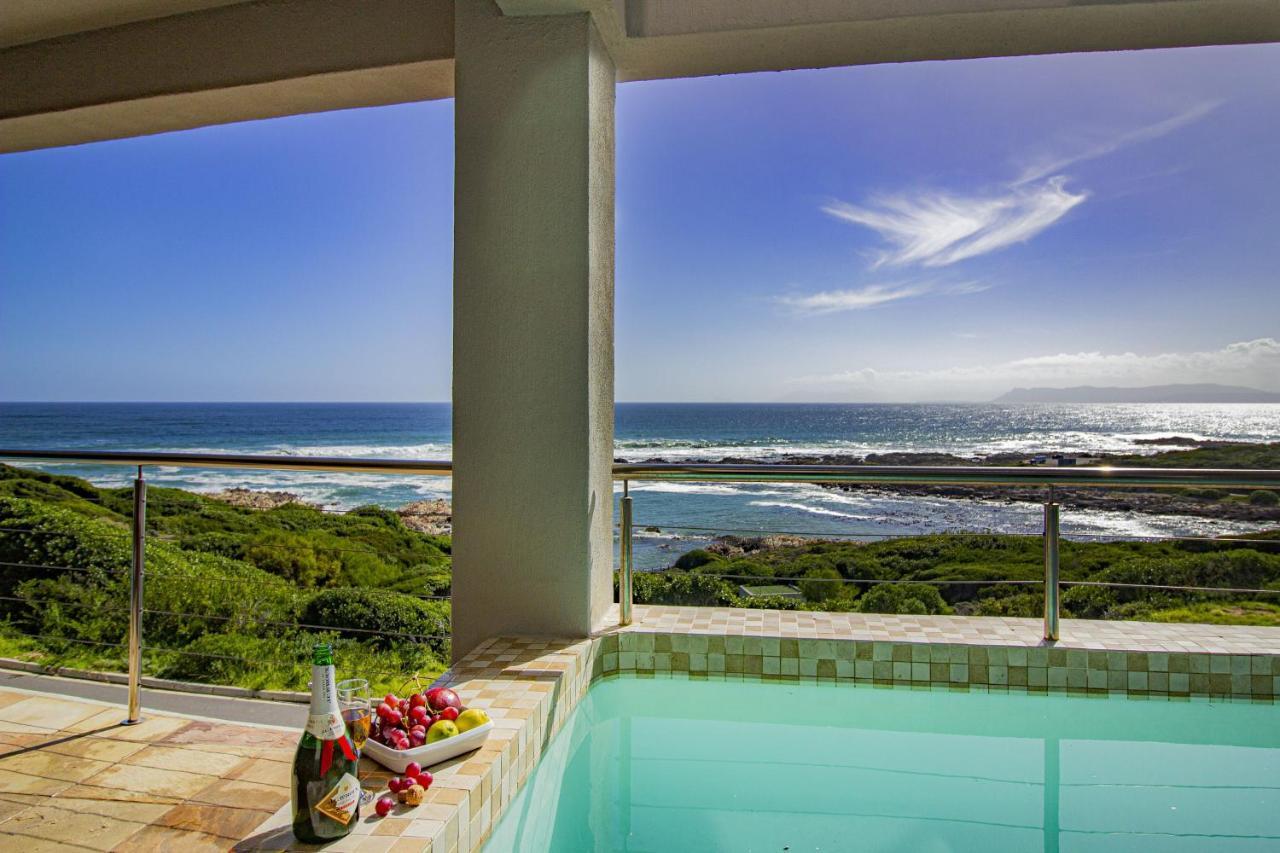 Whale Waters Self Catering Gansbaai Apartment De Kelders Exterior foto