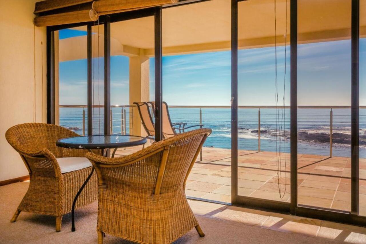 Whale Waters Self Catering Gansbaai Apartment De Kelders Exterior foto